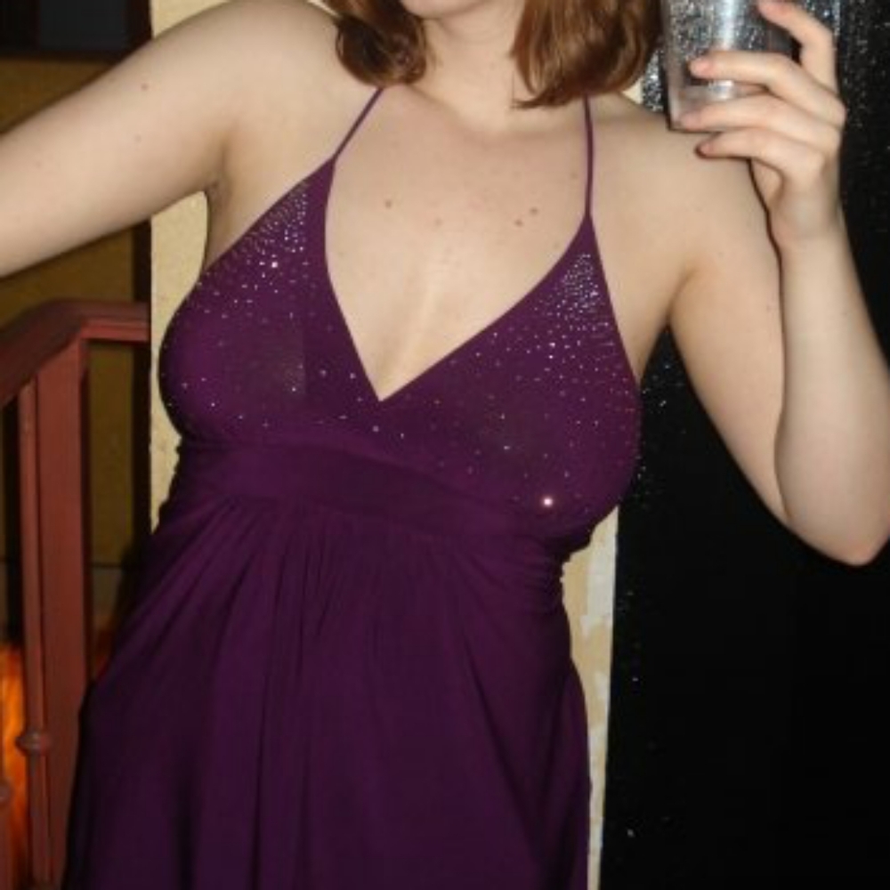 Classy Halter Top that Sparkles - Picture 9 of 9